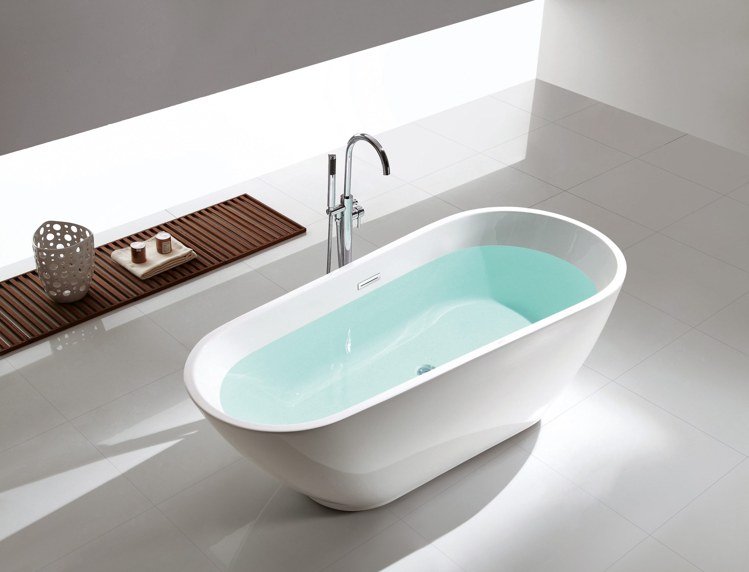 Acrylic Freestanding Bathtub – UFB10 (Matte White)